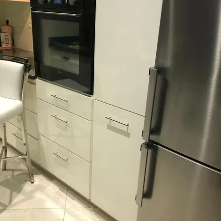 Marina Apartment *